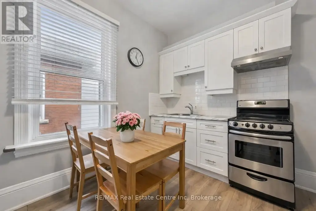 29 Crimea Street, Guelph (Junction/Onward Willow)